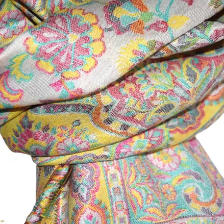 Kani šála Handmade 24