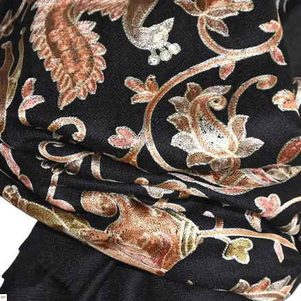 Šála exclusive vyšívaná 54