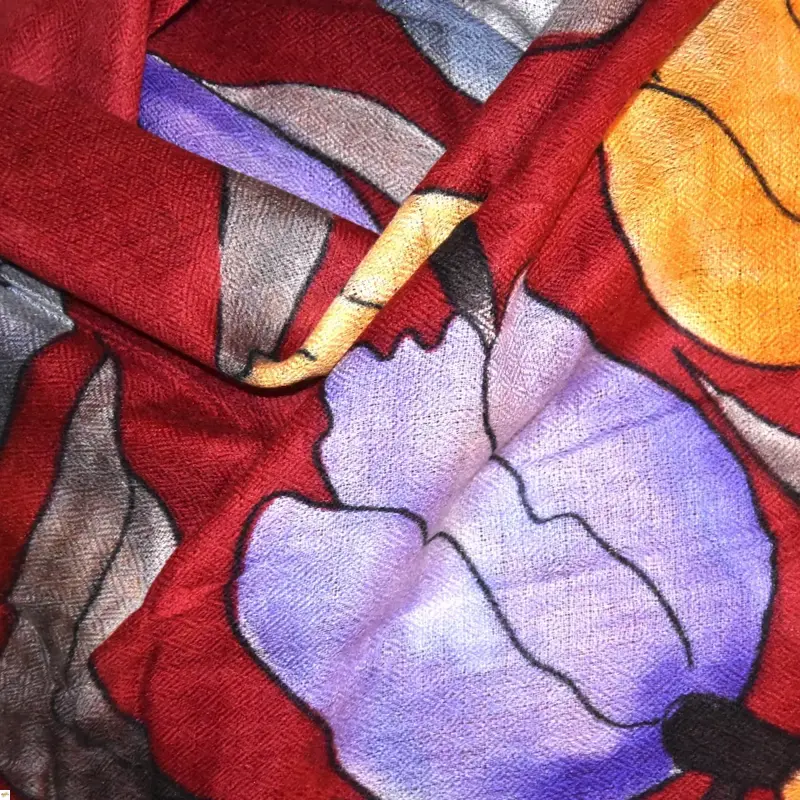 Šála malovaná 122