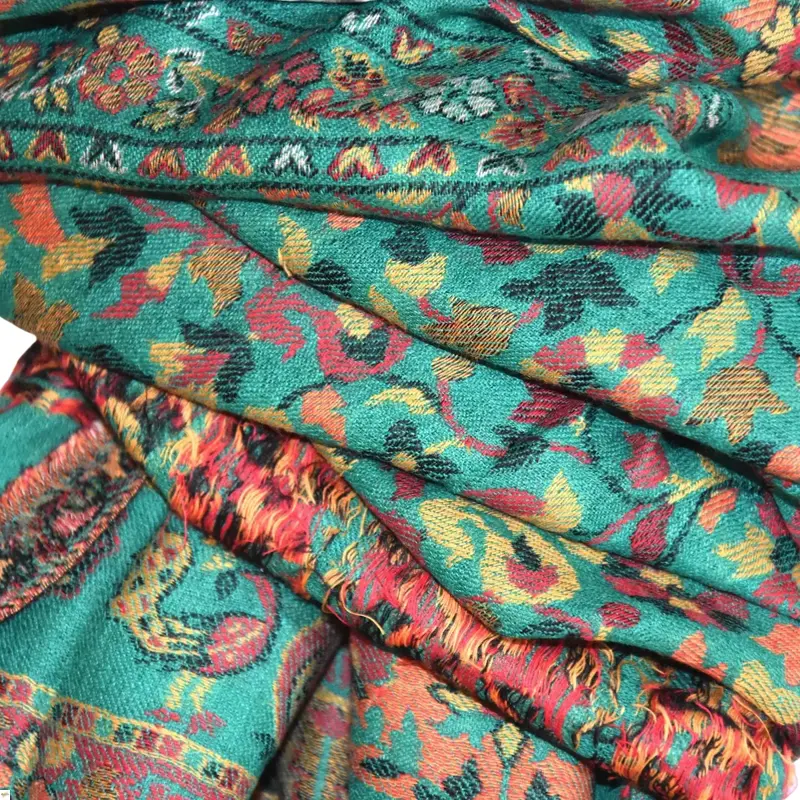 Kani šála Handmade 10