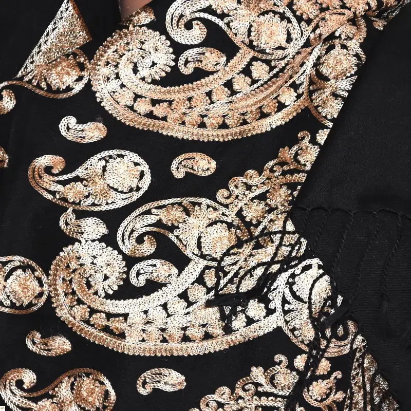 Šála exclusive vyšívaná 23